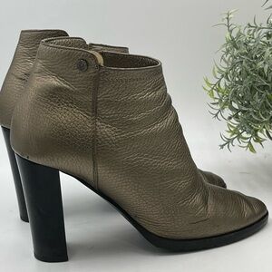 JIMMY CHOO Hart 95 Metallic Textured Leather Ankle Heeled Boots Sz 38/7.5